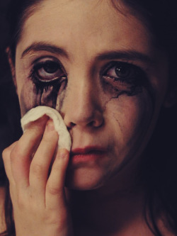 momentofabsoluteclarity:Isabelle Fuhrman in Orphan (2009)