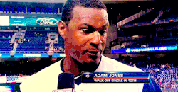 inplay-outs:Adam Jones gets doused celebrating Team USA’s extra