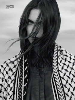 ibbyfashion:  Fia Ljungstrom by Hordur Ingason, Elle Norway