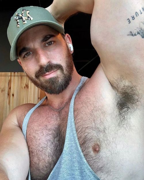 beardedhairyscruffhunks:  The scent of a man @thick_macho1 🧔https://www.instagram.com/p/Cf4Sxf0tqFu/?igshid=NGJjMDIxMWI=