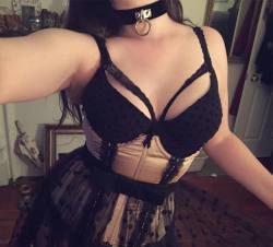 whisperingswan:  Outfit from this past weekend ♠️ #kink #lingerie