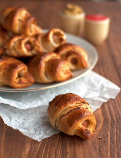 craving-nomz:Pigs in a Blanket No, no, no!The “blanket” is