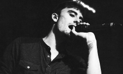 fyeahkylepavone-deactivated2014:  + 