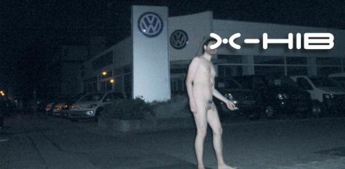 x-hib:  X-HiB VW 20.10.2014   Volkswagen - DAS Auto.;–))  ER macht mich seit Jahren mit seiner Schamlosigkeit geil…ich hoffe, es klappt mal mit einem Treffen, Exhi-Bruder. Grunz!!