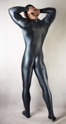 rubberhunk:  athleticwear82:Follow athleticwear82.tumblr.com