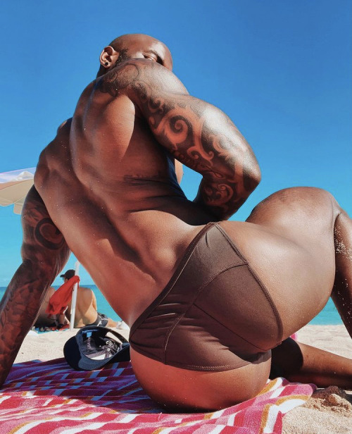 charlibal:  It’s SUMMER somewhere…