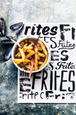 lascivious25:  abouttheseprettythings:  Pommes Frites. Yum. 