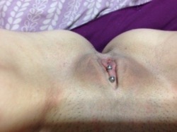 yoshiluv22:  My absolute favorite piercing my vch!Gosh just looking