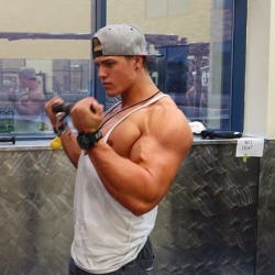 tripltap:  Gymspiration with Brett Maverick  http://www.facebook.com/tripltap