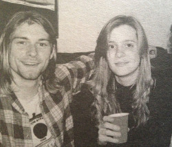 acidic-child:  kurttcobainn:  Kurt and Kim Cobain   Grunge Blog†♡