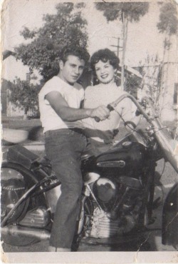 firmeatheart55:  East LA biker couple, 1950 