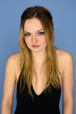 subtleelevation:  Emily Meade