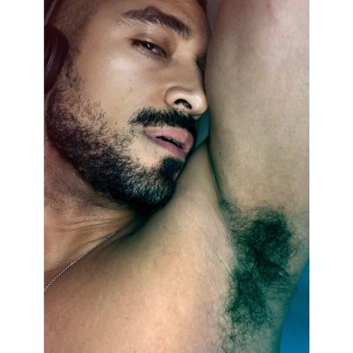 hairysweatysmelly.tumblr.com/post/639940138273816576/