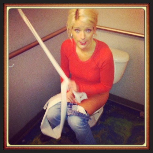 dimitrivegas:  On the potty