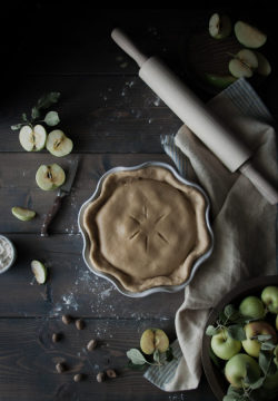 wistfullycountry:  Sour Cream Custard Cardamom Apple Pie | The