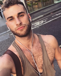 le-masculin: Follow 🔥 le-masculin🔥for more !  His hotter