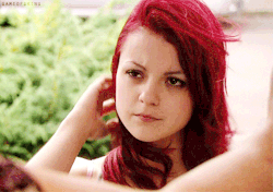 adoringskins:  ☺ Skins Blog ☺