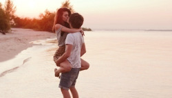 Couple en We Heart It. http://weheartit.com/entry/75161244/via/nadia_vm_56