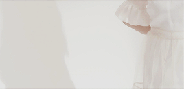 sshinhye:   gifset aesthetic:  red velvet - lucky girl ♡ for anon (insp)    I’m your good luck, I’m your honeydew. 