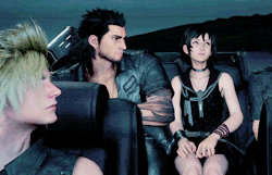 dizzymoogle:lol I have never seen her do that to Prompto 