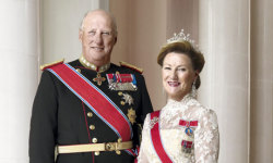 catherinetheduchessofcambridge:  European monarchs Norway King