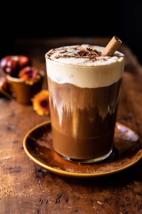 daily-deliciousness:  Vanilla chai pumpkin cream cold brew