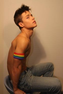 kylegver4:  http://KylegVer4.tumblr.com/  So sexy!!!!!