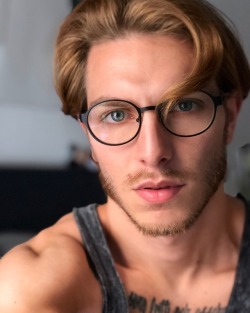 marsimagecapture:  🇪🇸I’m in Spain ✌🏼😁 Madrid