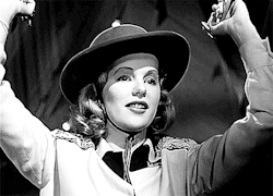 Peggy Cummins in “Gun Crazy” (1950) dir. Joseph H. Lewis