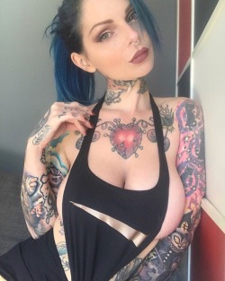 misterofa:  Riae   Fuente: http://www.instagram.com/riae_