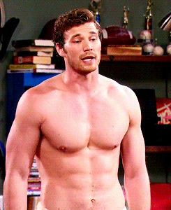 littleho36:  xyls:  derek theler ∞ baby daddy - 3x11  I’m drooling.  