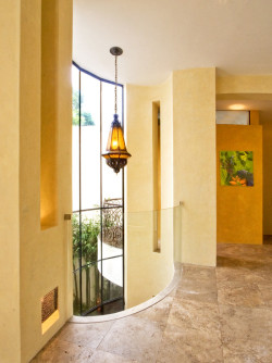 houseandhomepics:  hall by House   House Architects http://www.houzz.com/photos/206668/Casa-Lluvia-Blanca-mediterranean-hall-other-metro