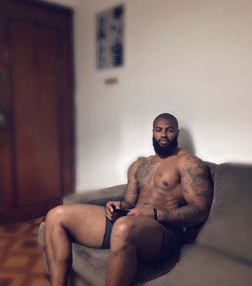 ThroatThot