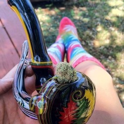 theganjagirls:  New Pic From @weedsocks Source: http://instagram.com/p/n_a-3bh_qK/Ganja