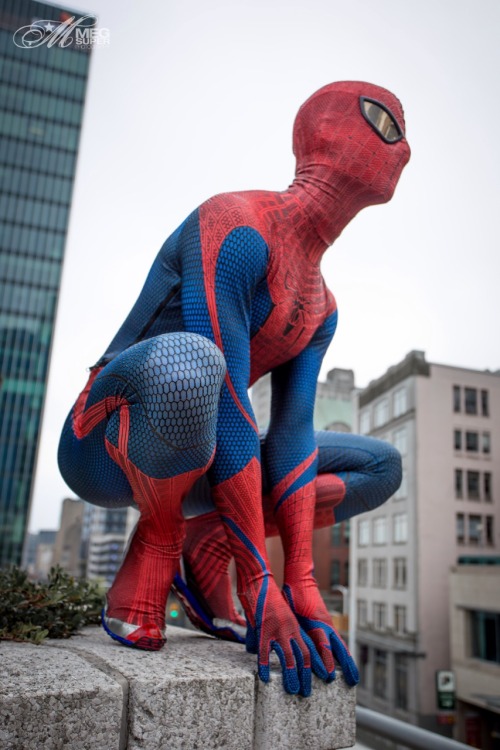 Who doesn’t love spider-man!  Here’s a video of the lycra spandex hero on my xTubehttp://www.xtube.com/watch.php?v=dJ0u2-G484-   Amazing Spider-man cosplay by Todd Whalen. Photography by Meg Super. (Source)  