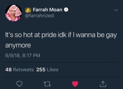 notatrixieblog:Farrah continuing to be the most relatable queen