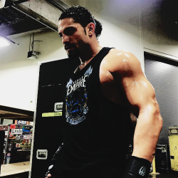 reigns-central:  WWE: #RomanReigns is a man possessed! He’s