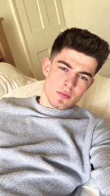 jacksnewdick:  discreetguy91:  Follow me for hot guys and hard