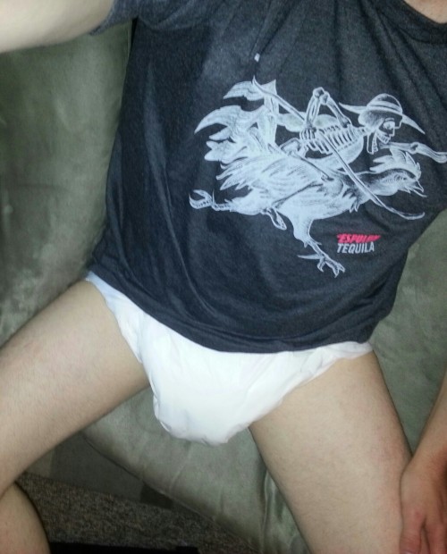 thelatentboy:  I have a cock on my shirt