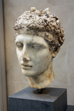 caesaringaul:  Roman Marble Head of an Athlete, Based Upon a