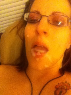 autumnacaciass:  #cumshot #cum #facial