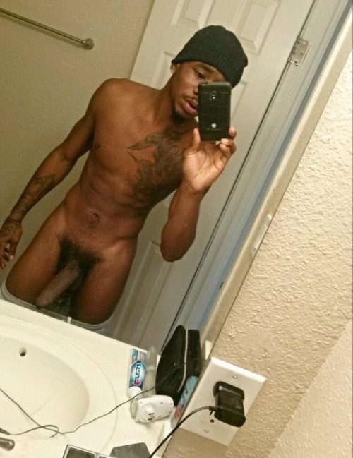 gdr1:  Creme dâ€™ laâ€™ Creme   Please follow:http://nudeselfshots-blackmen.tumblr.com/