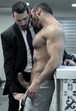 the-most-hairy-beasts: virile20:  Im masculin man and i like