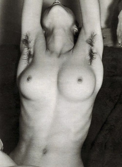 erolectrica:  Madonna by Lee Friedlander (1979)