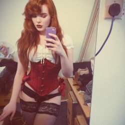 miss-deadly-red:  Hey kittens this was one of my looks for today