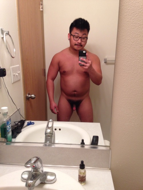 nushx:  Hereâ€™s some nudes for 800 followers! Yay! Thanks for following guys