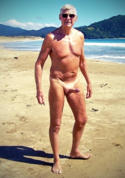 ME GUSTA LOS MADUROS