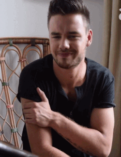 theheroicstarman:  Behind the scenes of Liam Payne’s Attitude