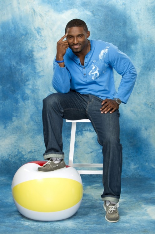 nubiannewyorkers:  HOWARD OVERBY from CBS “Big Brother 15” http://groups.yahoo.com/group/NubianNewYorkers/‎  That peen   