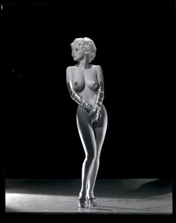 kdo:  Harlow Angel  Photographed by - Maurice Seymour (c.1950’s) 